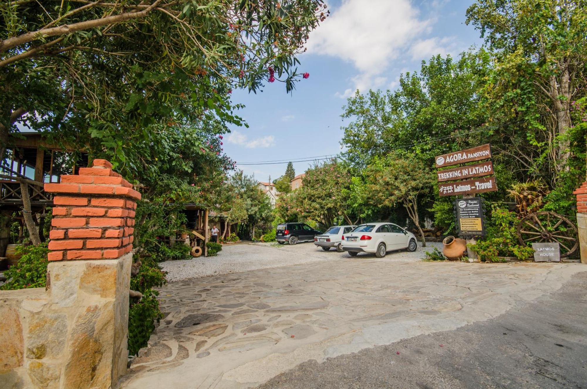 Agora Pansiyon Kapikiri Exterior photo