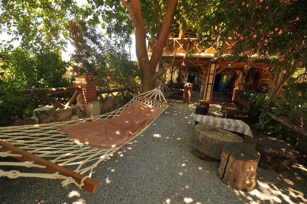 Agora Pansiyon Kapikiri Exterior photo